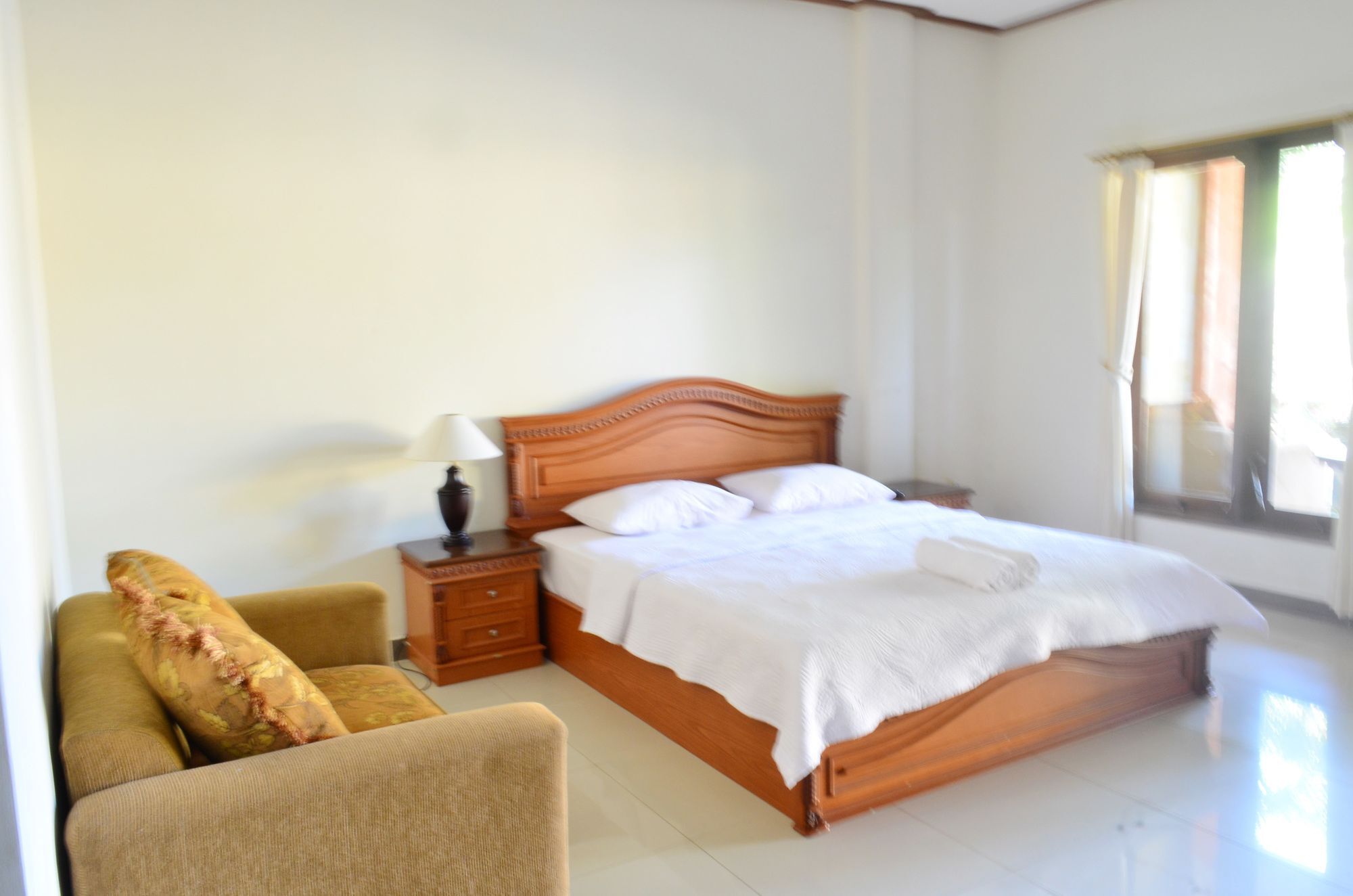 Puri Anom 3* Sanur (Bali)