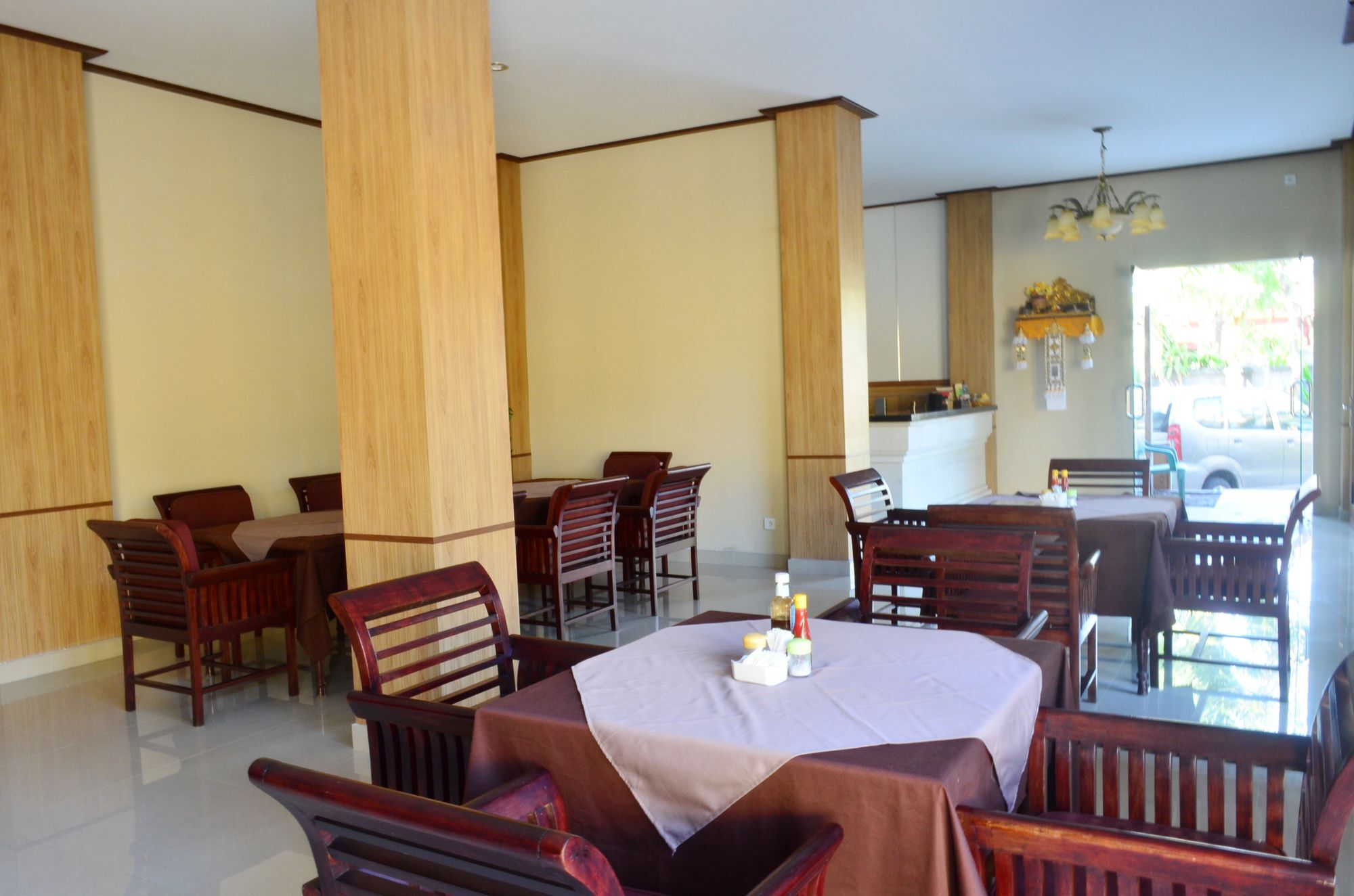Puri Anom Hotel 3*